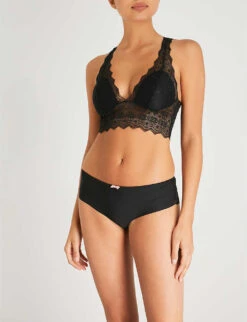 Passionata Georgia Stretch-lace Hipster Briefs -Ted Bakee Fashion Shop 109 85077348 P76940 BLACK ALT01