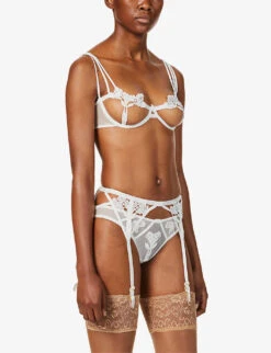 BLUEBELLA Nova Stretch-lace Suspender Belt 7 BLUEBELLA Nova Stretch-lace Suspender Belt -Ted Bakee Fashion Shop R03674132 IVORY ALT01