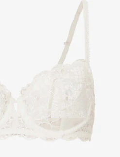 Simone Perele Reve Lace Half-cup Bra 5 Simone Perele Reve Lace Half-cup Bra -Ted Bakee Fashion Shop R03990729 314SAKURAPINK ALT02