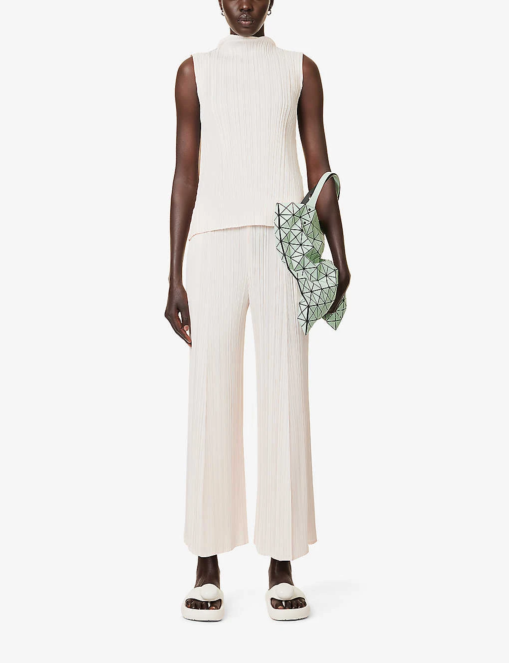 Mellow Pleated Wide-leg High-rise Knitted Trousers 2 Mellow Pleated Wide-leg High-rise Knitted Trousers - Image 2