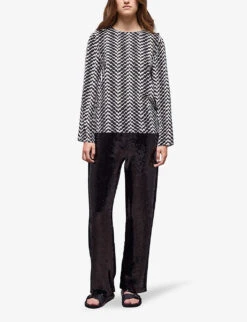 Ted Bakee Fashion Shop 18 Ted Bakee Fashion Shop -Ted Bakee Fashion Shop R04127948 BLA09 ALT01