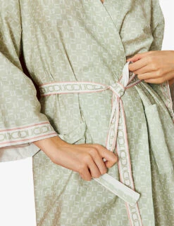 Icône Agave Logo-print Satin Robe 5 Icône Agave Logo-print Satin Robe -Ted Bakee Fashion Shop R04135325 AGAVE ALT02