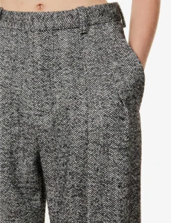 Victoria Beckham Pleated-front Check-print Straight-leg High-rise Wool-blend Trousers -Ted Bakee Fashion Shop R04180553 BLACKWHITE ALT04