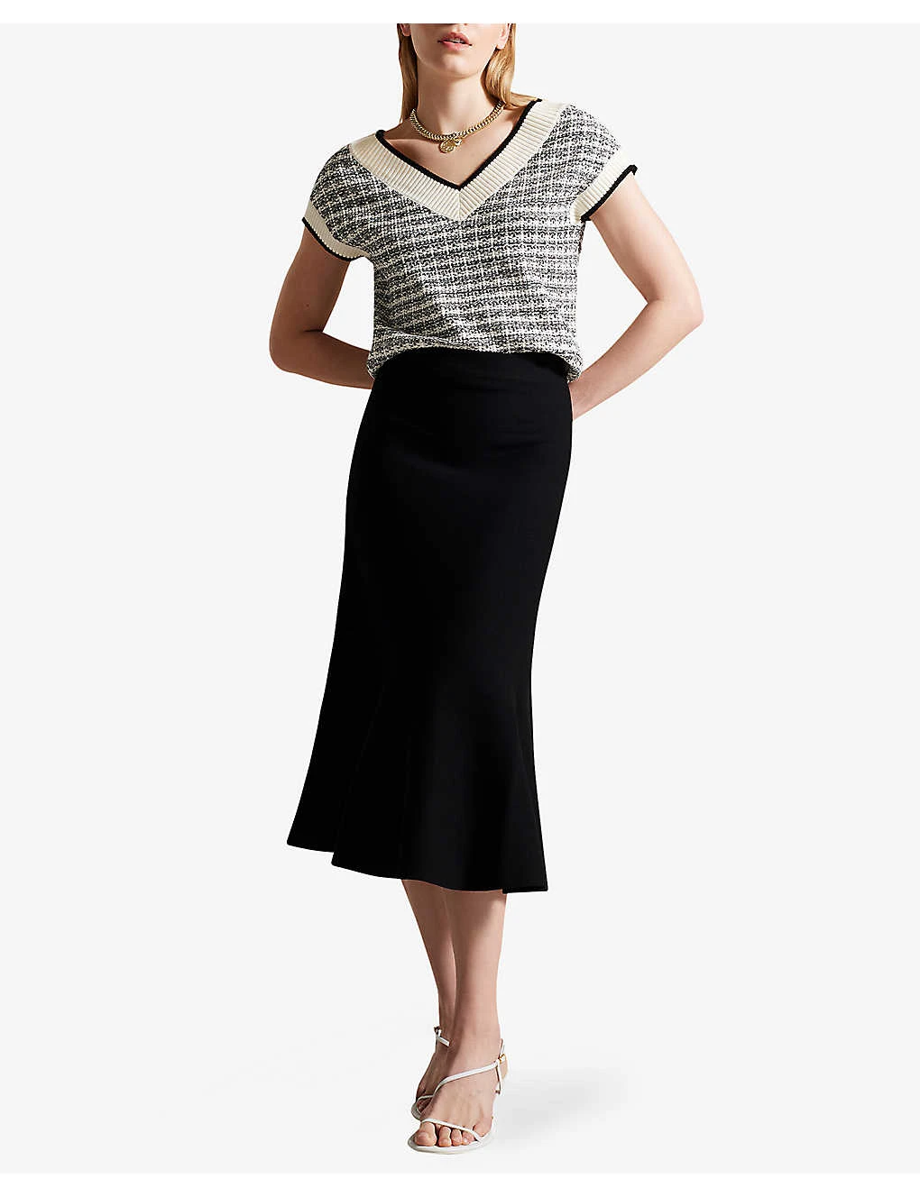 Ted Baker Oliviay A-line Knitted Midi Skirt 2 Ted Baker Oliviay A-line Knitted Midi Skirt - Image 2
